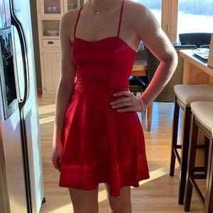 Semi-formal dress, Size 1